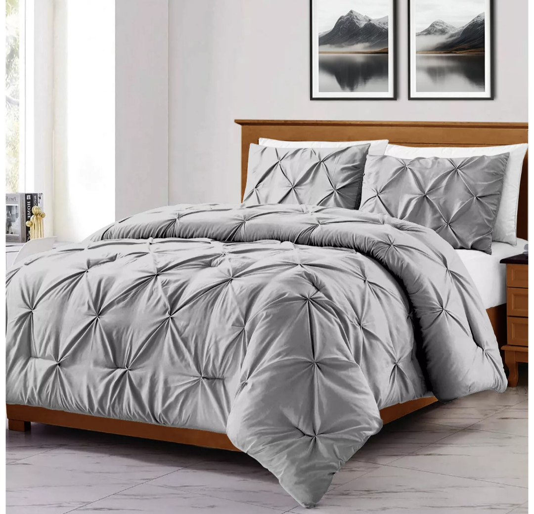 Pintuck Duvet Set