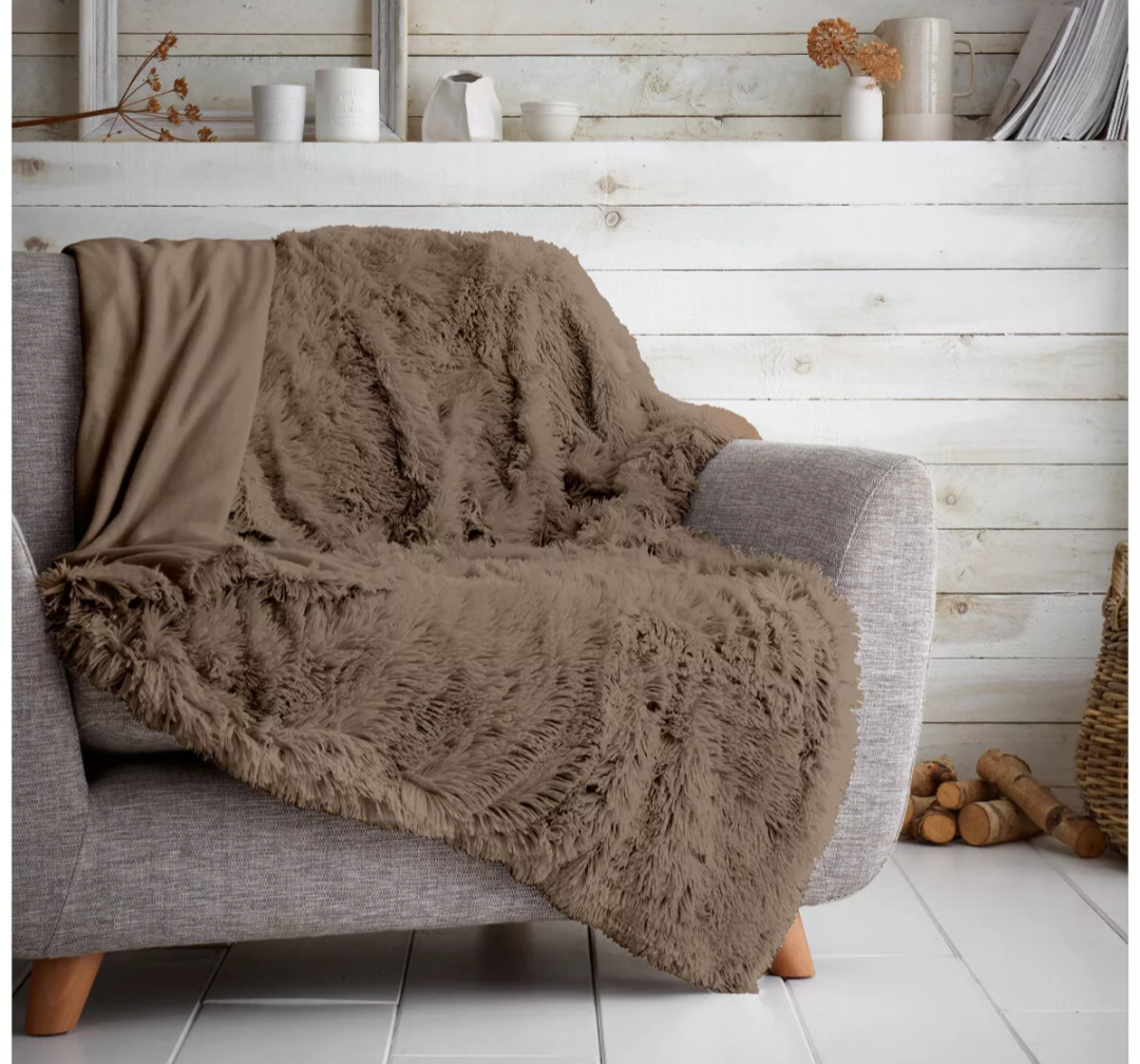 Snug Fluffy Throw