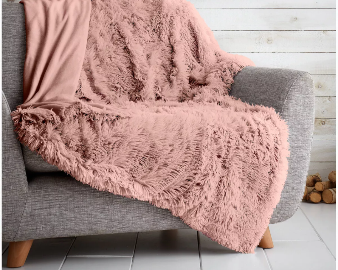 Snug Fluffy Throw