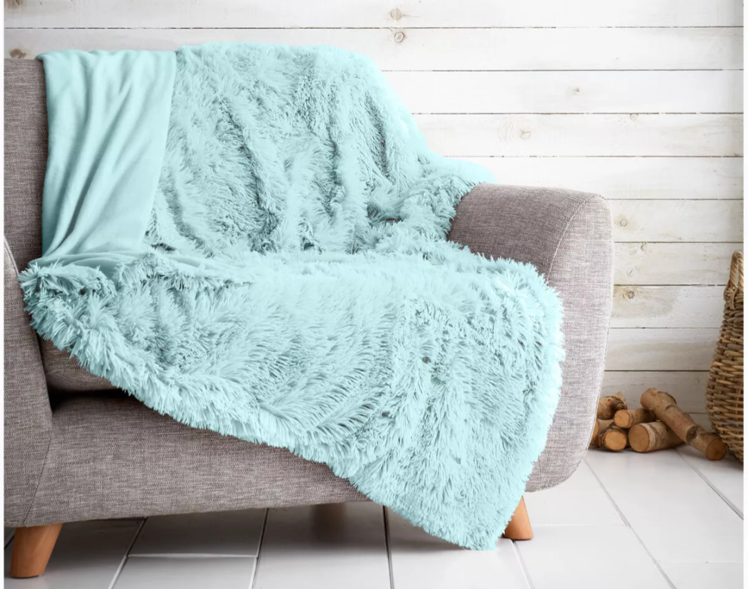 Snug Fluffy Throw