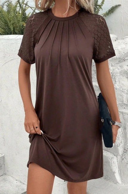 Contrast Lace Raglan Sleeve Pleated Detail Shift Dress