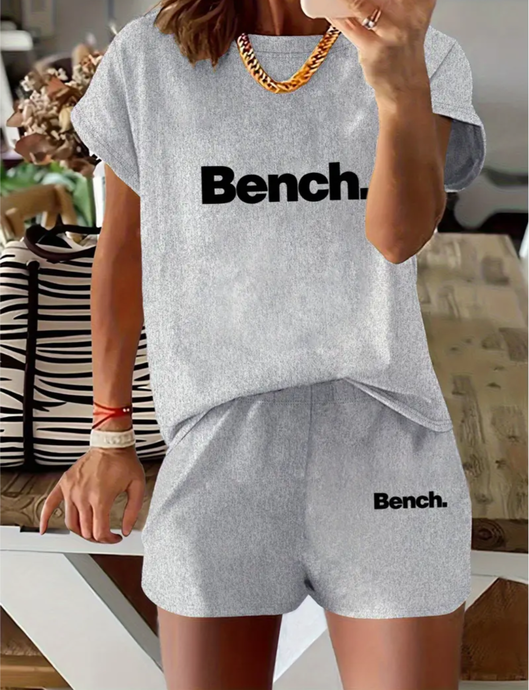 Ladies BENCH Shorts and T-shirt Set