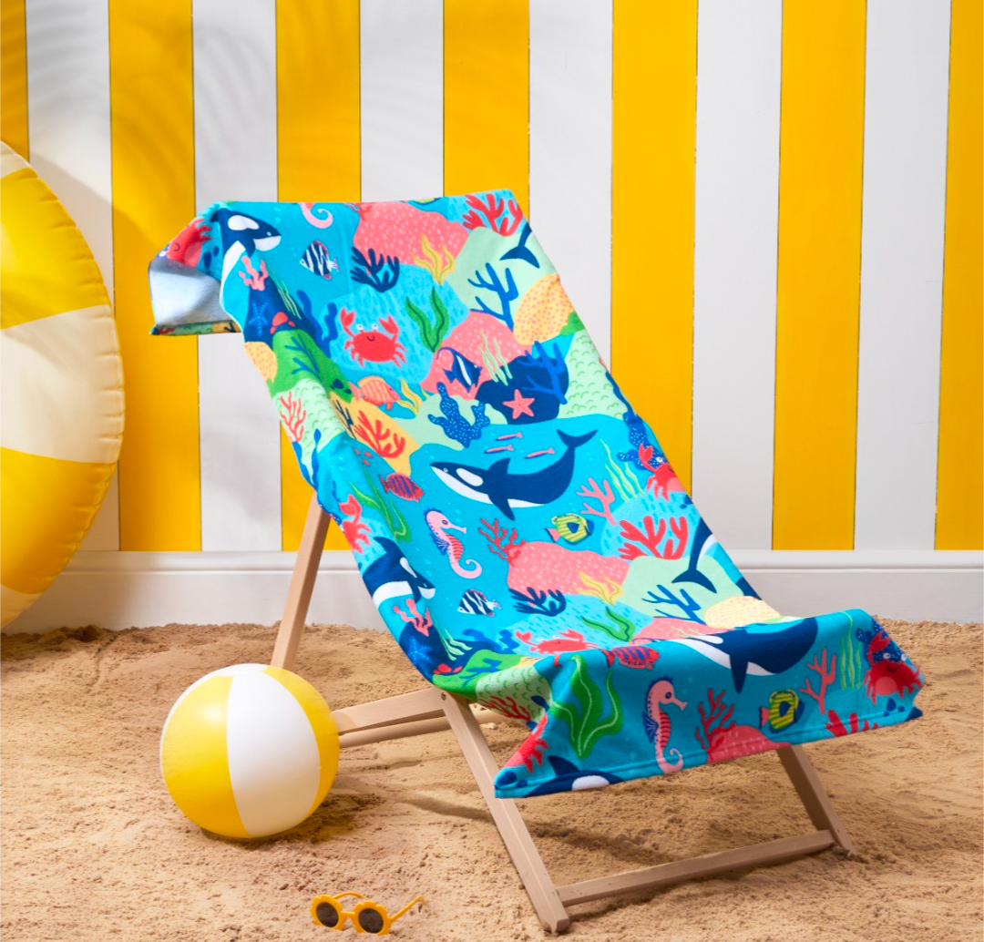 Sea Life Print Beach Towel