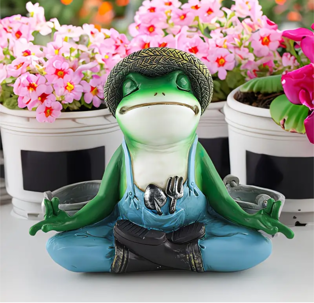Farming Frog Garden Ornament