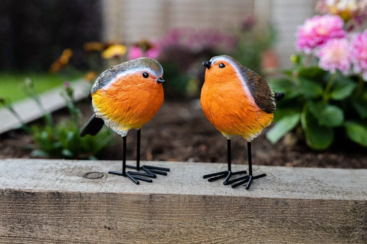 2x Red Breast Robin Garden Ornaments